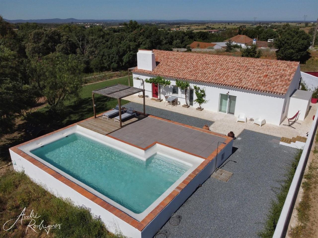 The Red Door Bed and Breakfast Estremoz Εξωτερικό φωτογραφία